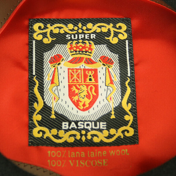 Super Basque Black 30 cm
